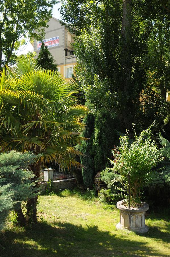 Hostal La Torre II Puente de Domingo Florez Eksteriør bilde